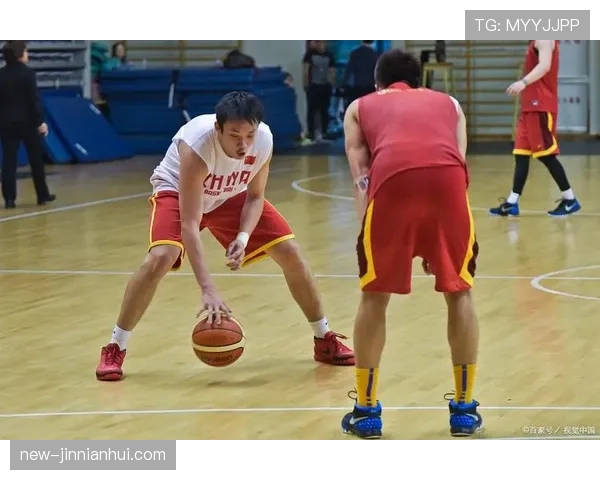 国际篮球与NBA干扰球规则有何不同？关键差异解读